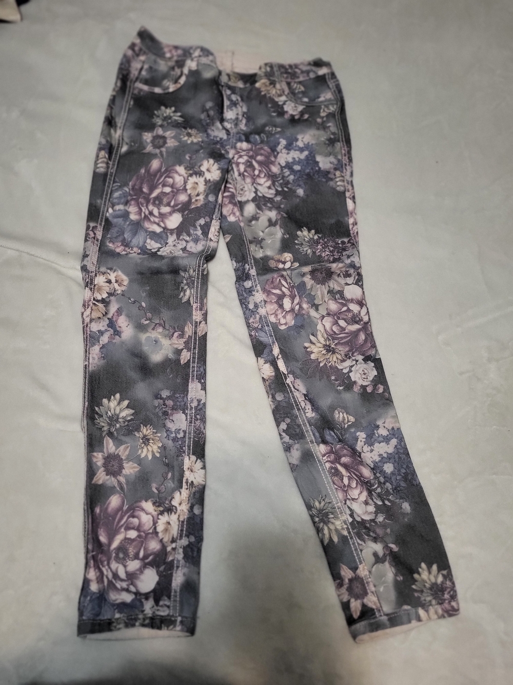 2-in-1 Reversible Skinny Jeans Size 13 - Floral / Soft Pink